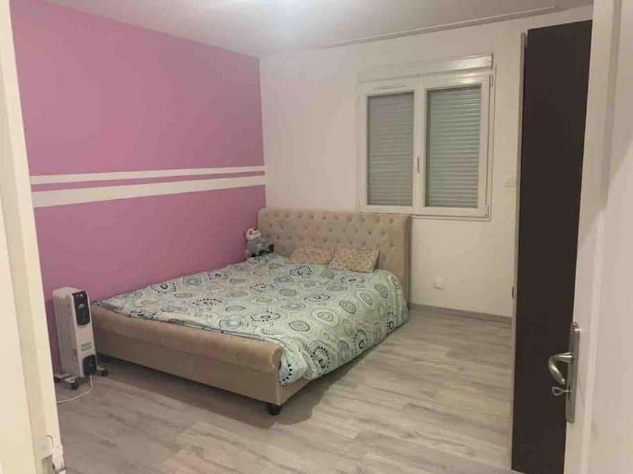 Une Maison Equipee Et Simple. Βίλα Νεβέρ Εξωτερικό φωτογραφία